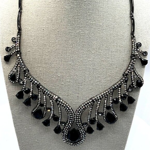 Vintage Black Rhinestone Teardrop Necklace With Silver Tone Accents - Picture 1 of 7